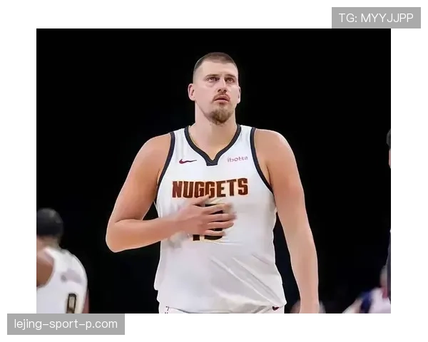 德克挡拆后高位投射胜过约基奇拉开空间