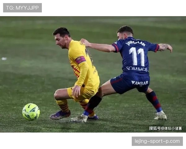 德里克·罗斯突破制造错位助攻提升球队进攻效率