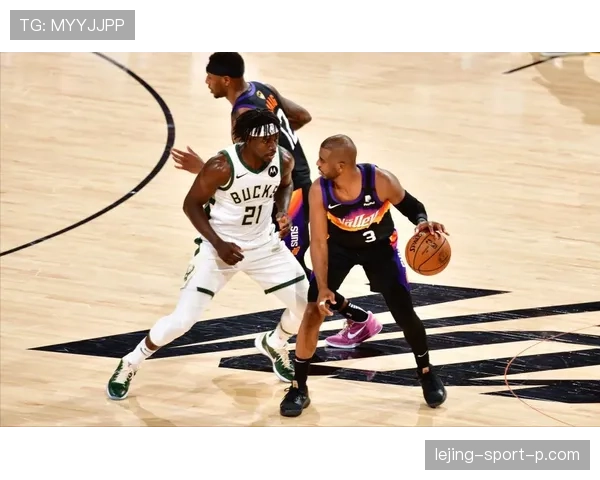 拉贾·朗多挡拆组织提升球队节奏 差异化助雄鹿关键时刻发力