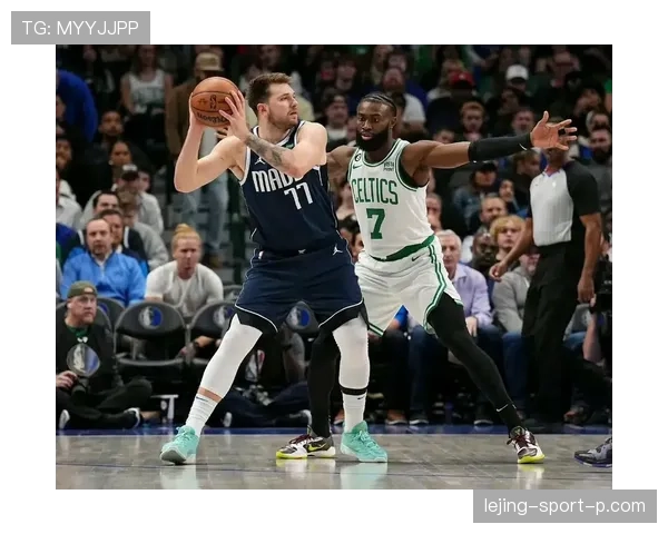 塔图姆单打对阵东契奇得分结构更均衡