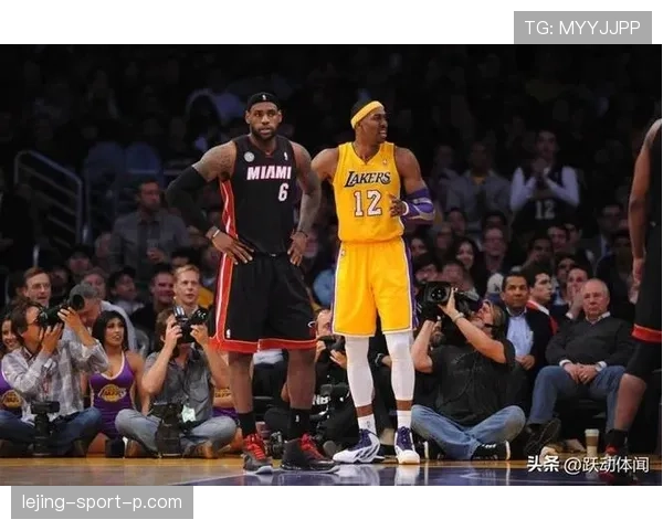 德怀特·霍华德内线篮板对比戴维斯显著拉开球队防守端空间